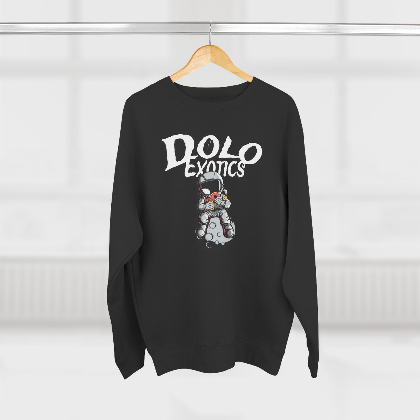 Dolo Exotics Astronaut On The Moon Sweatshirt